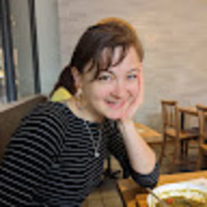 Meet your Posher, Cecilia